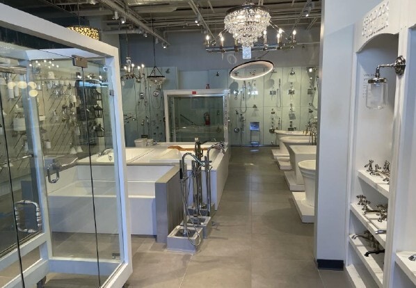 More Photos Of 369 Lexington Ave, Mount Kisco Showroom For Lease