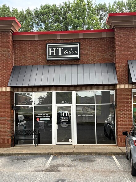 More Photos Of 1525 McFarland Rd, Alpharetta Unknown For Lease
