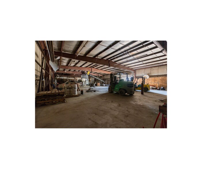 More Photos Of 189 Commercial St, Genesee Industrial For Sale