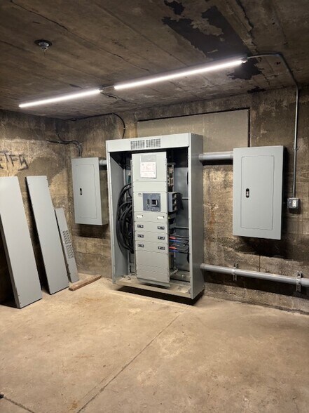 More Photos Of 229 W 1st St, Bloomington Restaurant For Sale