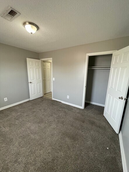 More Photos Of 1500 Ascent Trl NW, Huntsville Apartments For Sale