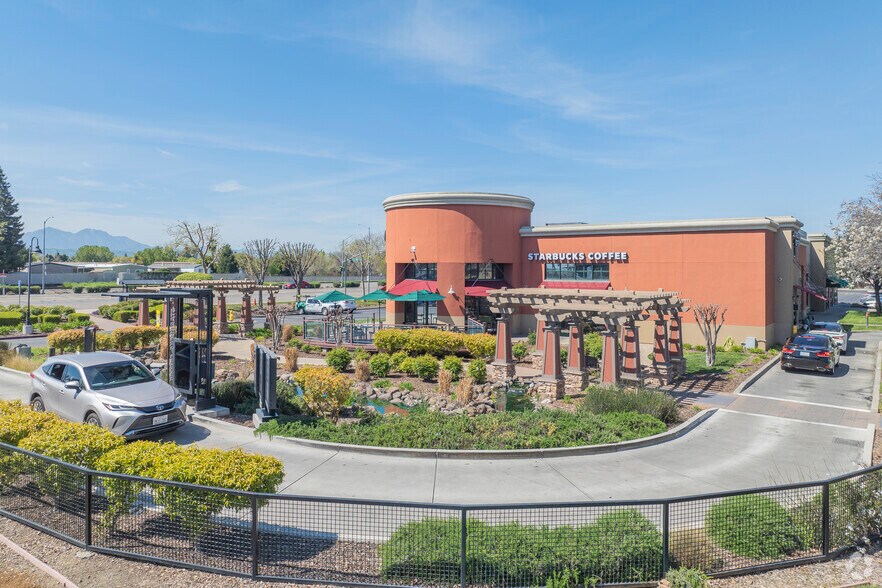 More Photos Of 8610 Brentwood Blvd, Brentwood Freestanding For Lease