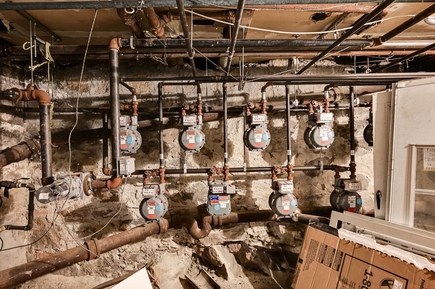 More Photos Of 1 Riverside Dr, Sleepy Hollow Village Apartments For Sale