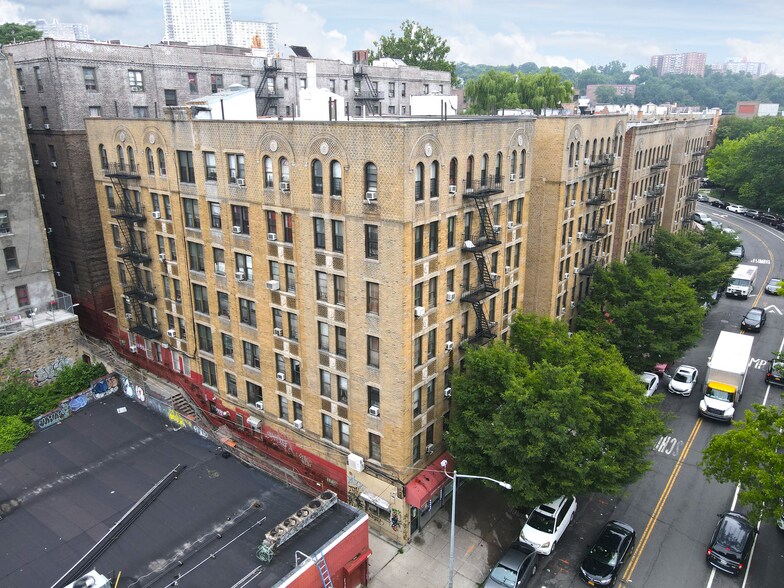 Primary Photo Of 120 W 228th St, Bronx Apartments For Lease