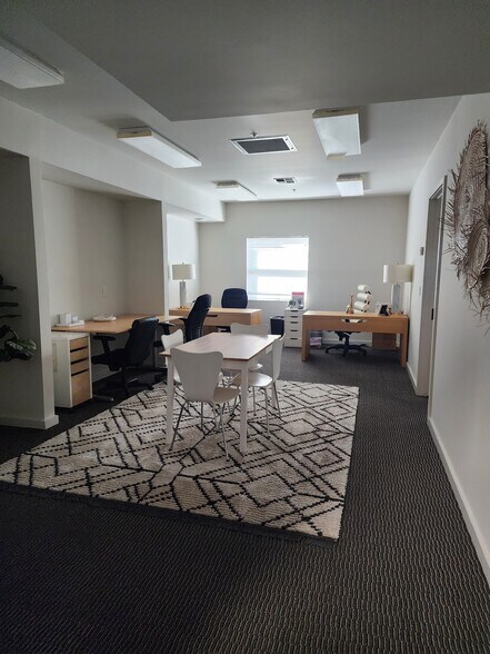 More Photos Of 967 Broadway, Sonoma Office For Sale