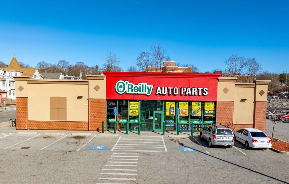 Primary Photo Of 1031 Main St, Willimantic General Retail For Sale