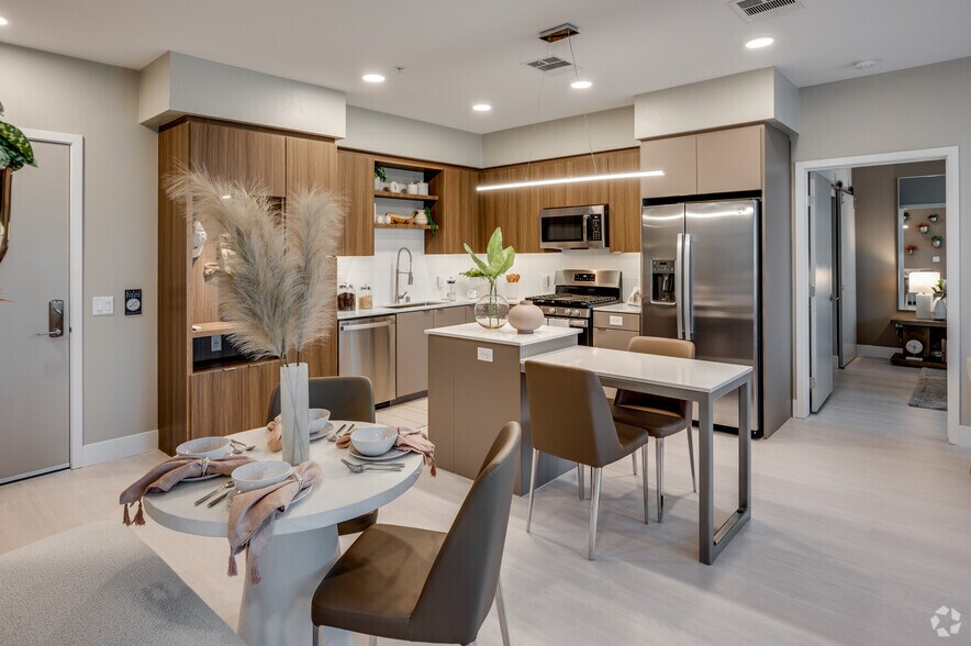 More Photos Of 1912 S Jacaranda St, Anaheim Apartments For Lease