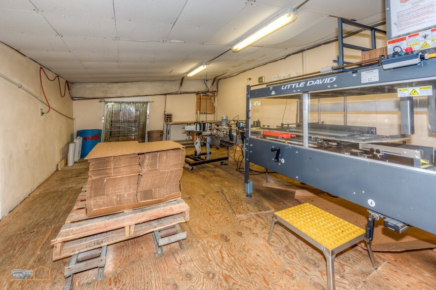 More Photos Of 1845 Range St, Boulder Warehouse For Sale