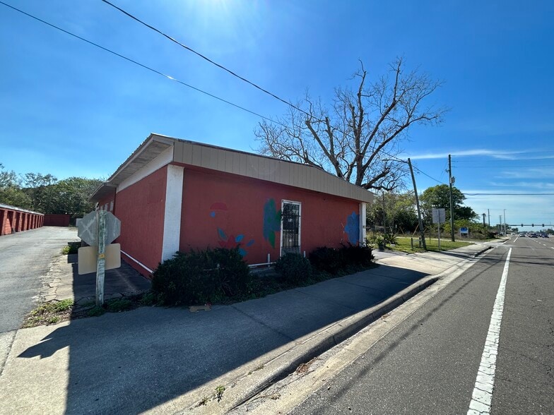 More Photos Of 5616 State Road 54, New Port Richey General Retail For Sale