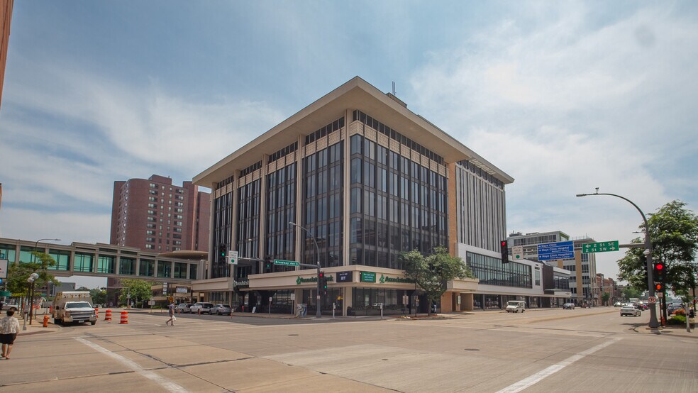 More Photos Of 206 S Broadway, Rochester Office For Lease