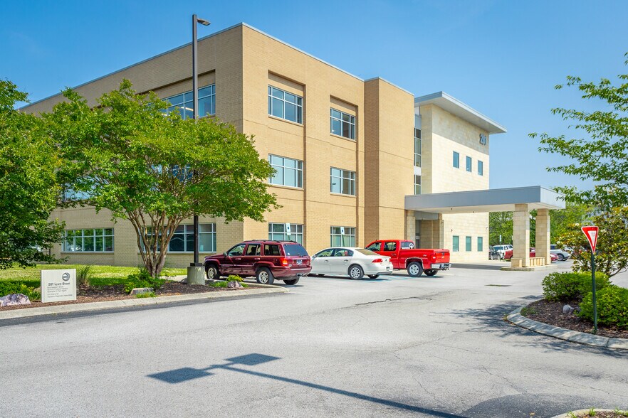 More Photos Of 281 N Lyerly St, Chattanooga Medical For Lease