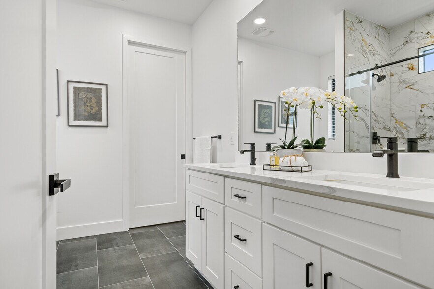 More Photos Of 6425 62nd Ave N, Pinellas Park Land For Sale