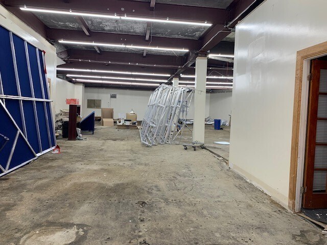 More Photos Of 33 Herriot St, Yonkers Warehouse For Sale