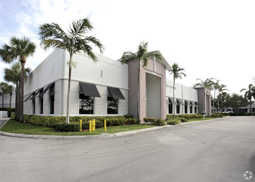 More Photos Of 2985 Center Port Cir, Pompano Beach Warehouse For Sale