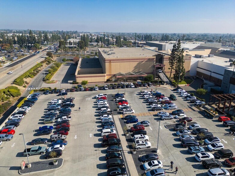 More Photos Of 5060 Montclair Plaza Ln, Montclair Unknown For Lease