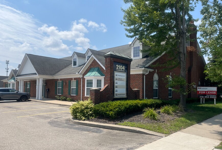 Primary Photo Of 2104 E Eleven Mile Rd, Warren Office For Sale