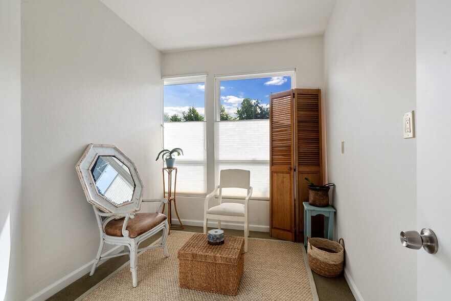 More Photos Of 125-131 Camino Alto, Mill Valley Office For Lease