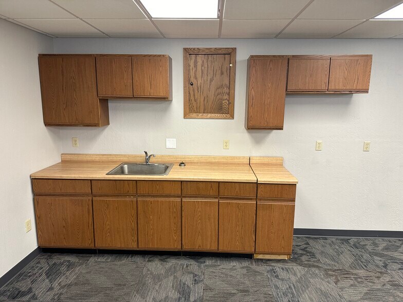 More Photos Of 133 W Main Ave, West Fargo Freestanding For Sale