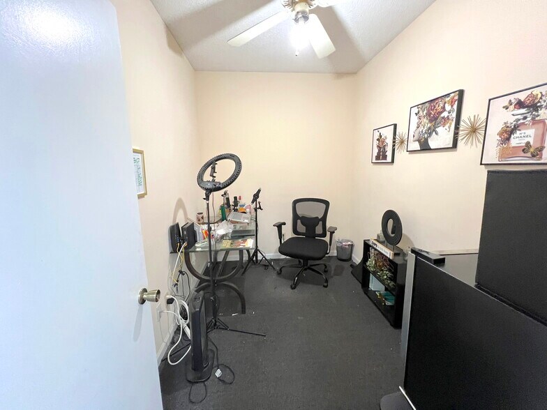 More Photos Of 698 E New Hope Rd, Goldsboro Freestanding For Sale