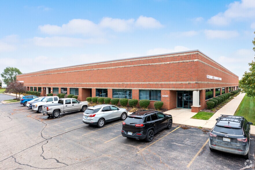 Primary Photo Of 50453-50489 Pontiac Trl, Wixom Flex For Lease