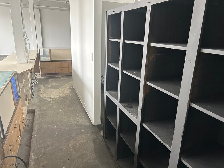 More Photos Of 1480 S State St, Salt Lake City Storefront For Sale