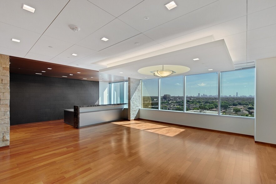 More Photos Of 3010 Briarpark Dr, Houston Office For Lease