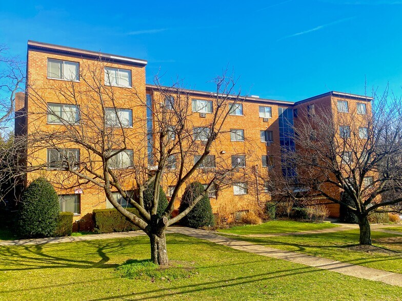 More Photos Of 3901 53rd St, Bladensburg Apartments For Sale