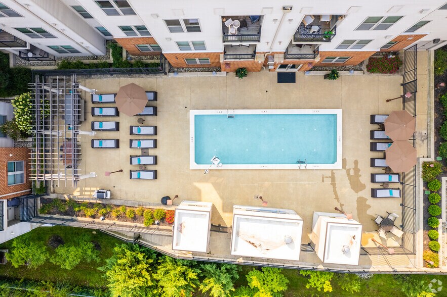 More Photos Of 335 E King St, Malvern Apartments For Lease