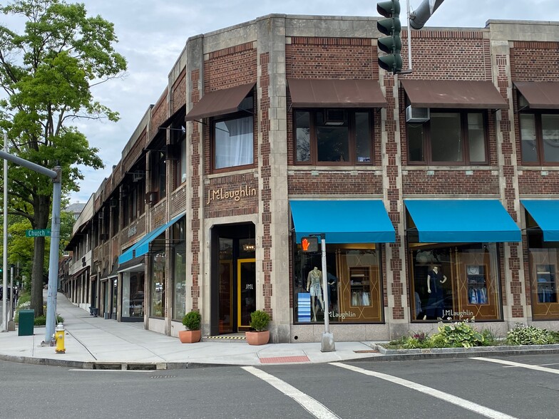 Primary Photo Of 45 E Putnam Ave, Greenwich Storefront Retail Office For Lease