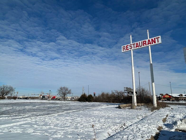 More Photos Of 1250 E Chain of Rocks Rd, Granite City Land For Sale