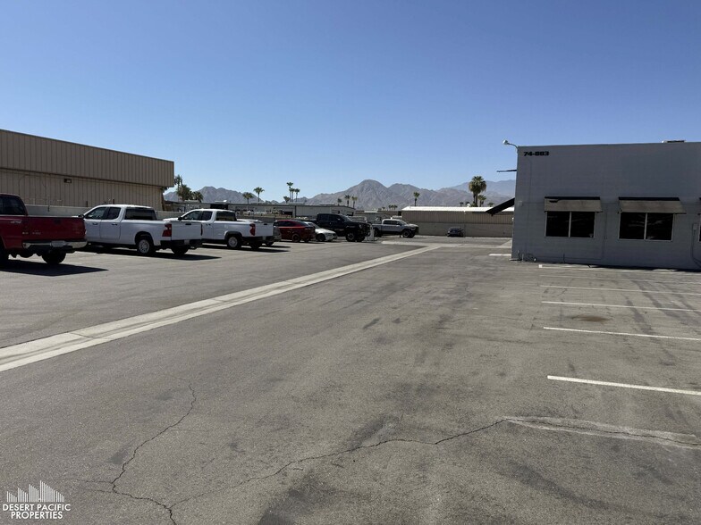 More Photos Of 74883 Velie Way, Palm Desert Service For Lease