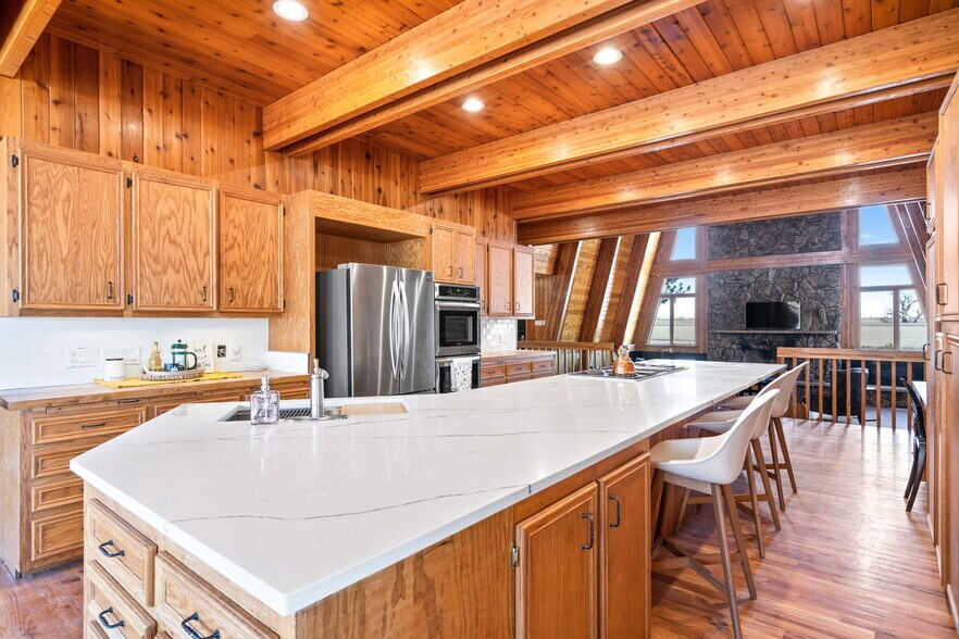 More Photos Of 13231 Dillon St, Brighton Specialty For Sale