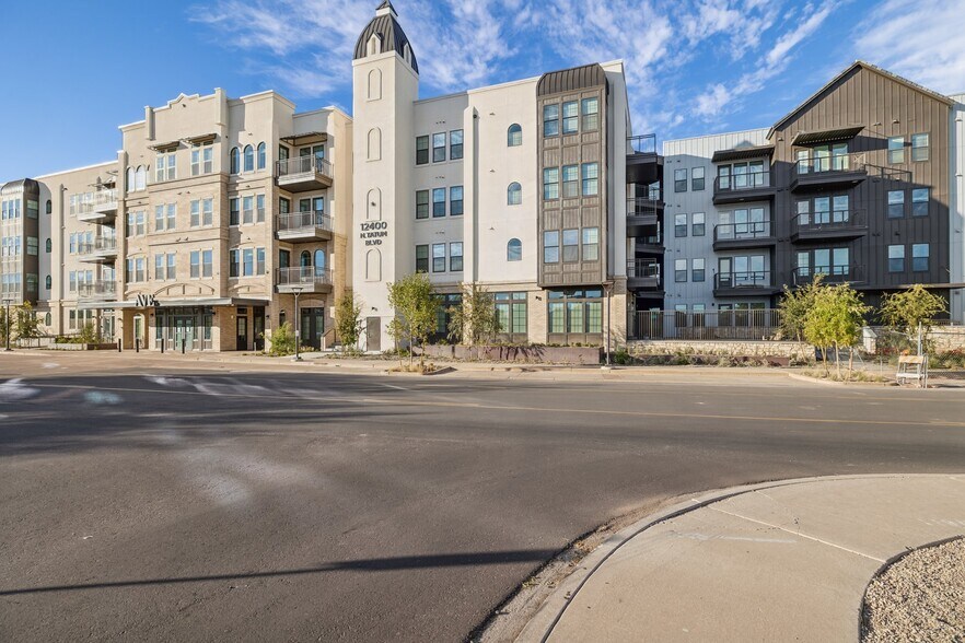 More Photos Of 12621 N Paradise Village Pky W, Phoenix Service Station For Sale