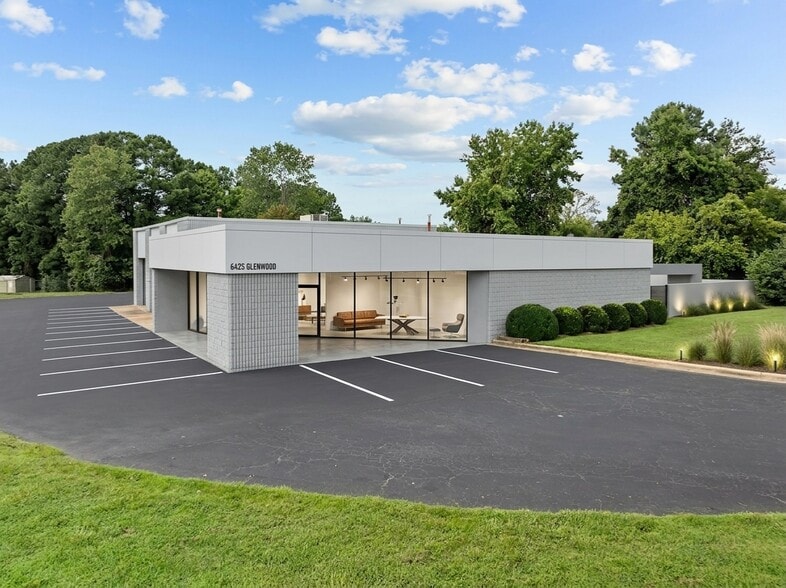 More Photos Of 6425 Glenwood Ave, Raleigh Auto Repair For Sale