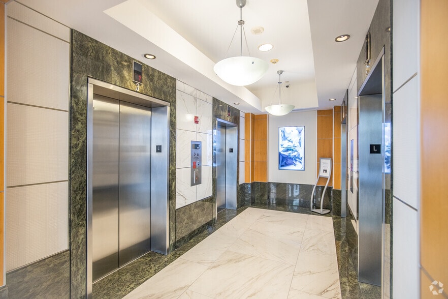 More Photos Of 9155 S Dadeland Blvd, Miami Unknown For Lease