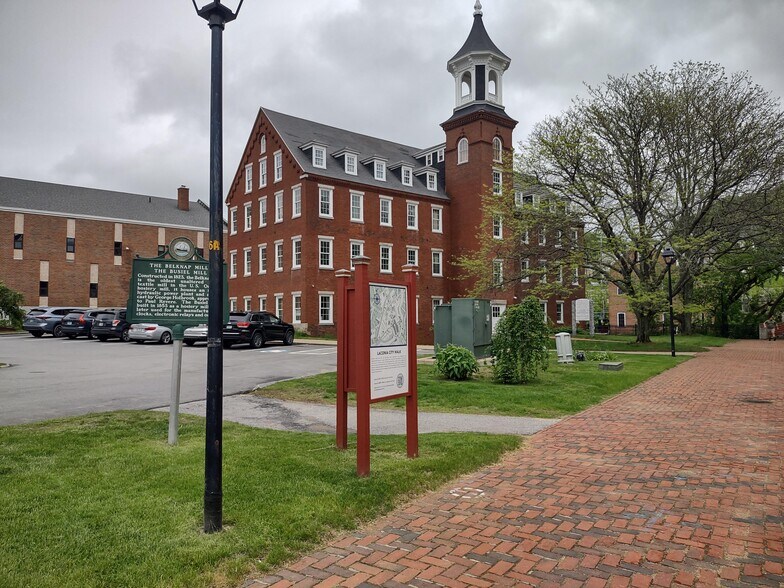 More Photos Of 1 Mill Plz, Laconia Office For Sale