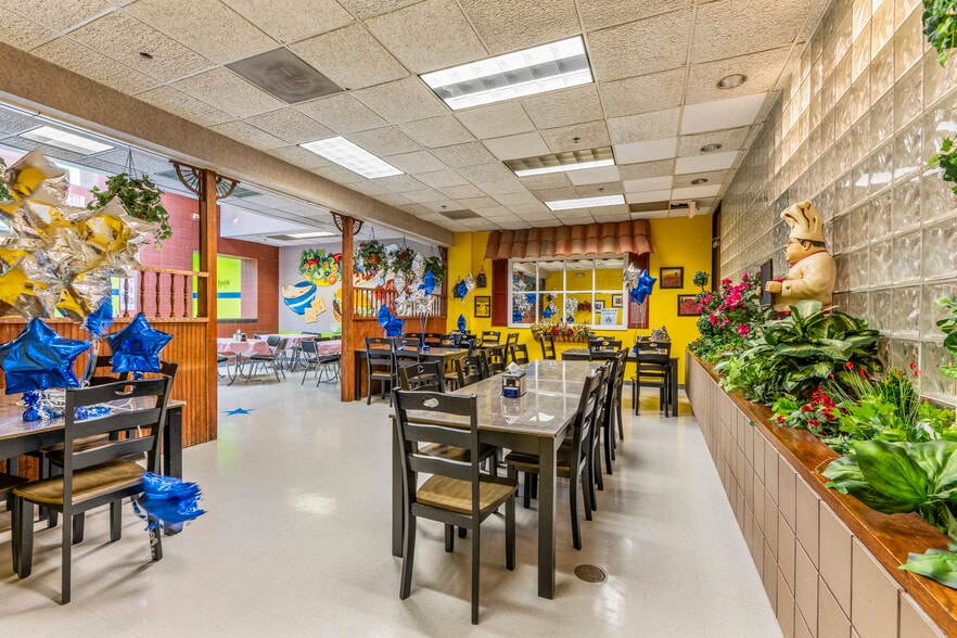 More Photos Of 2200 Cottontail Ln, Somerset Schools For Sale