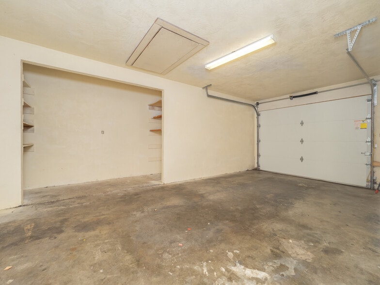 More Photos Of 1581 James St, Woodburn Multifamily For Sale