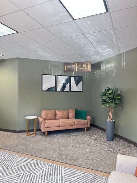 More Photos Of MacArthur Blvd, Oklahoma City Office For Lease