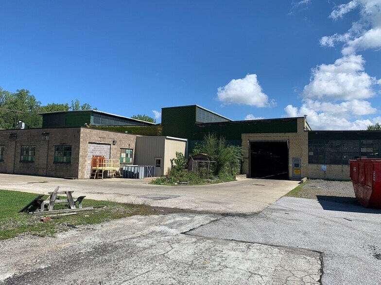 More Photos Of 1500 E 219th St, Euclid Manufacturing For Sale