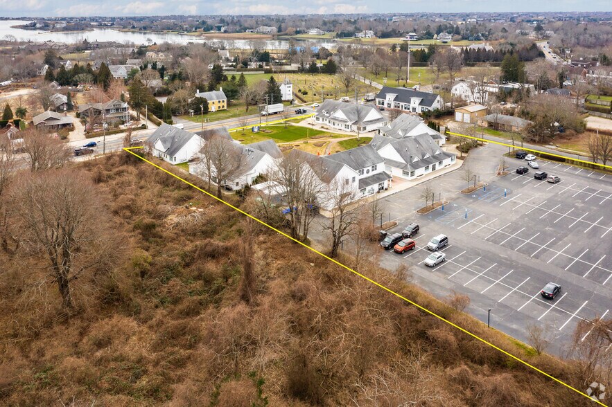More Photos Of 760 Montauk Hwy, Water Mill Unknown For Lease