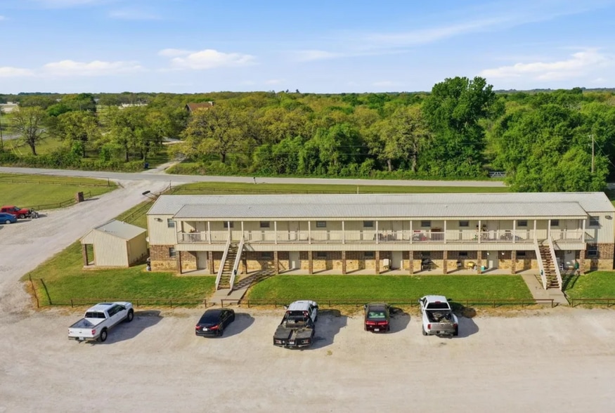 More Photos Of 8441 County Road 176, Stephenville Apartments For Sale