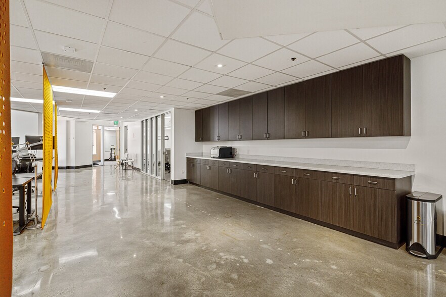 More Photos Of 375 Forest Ave, Palo Alto Office Residential For Lease
