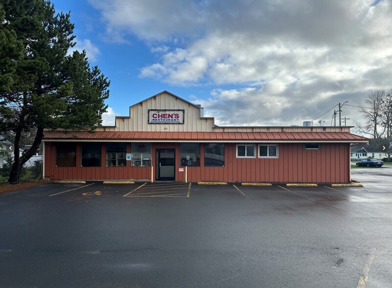 Primary Photo Of 400 Pacific Ave N, Long Beach Restaurant For Sale