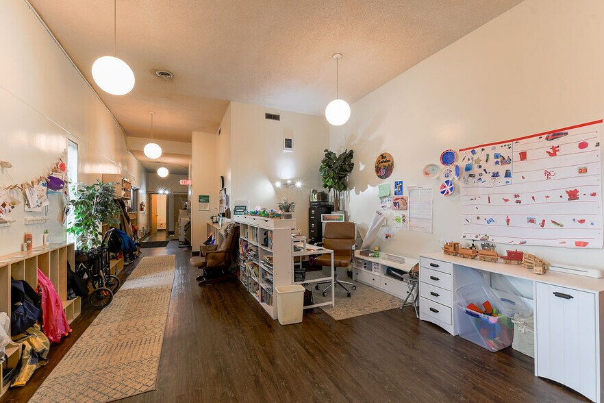 More Photos Of 535 Pine St, Potlatch Storefront Retail Office For Sale