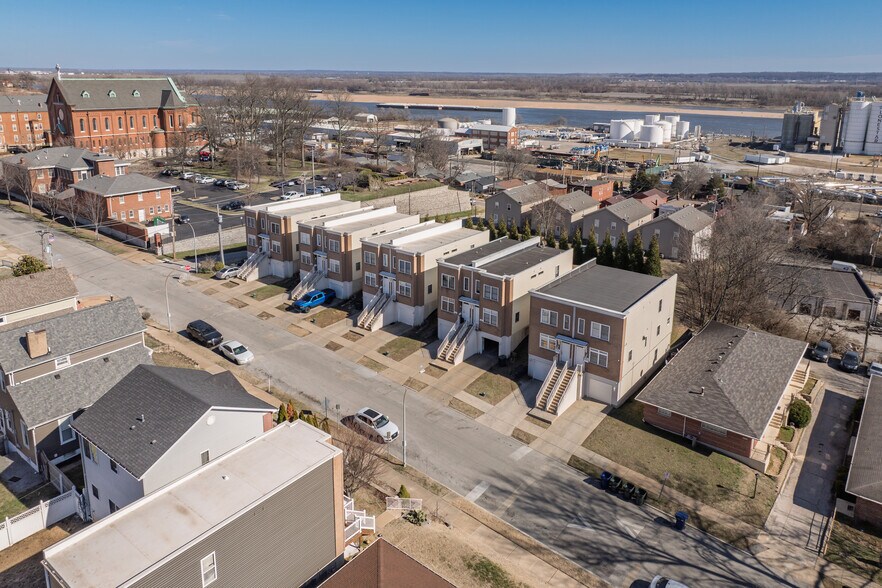 More Photos Of , Saint Louis Multifamily For Sale