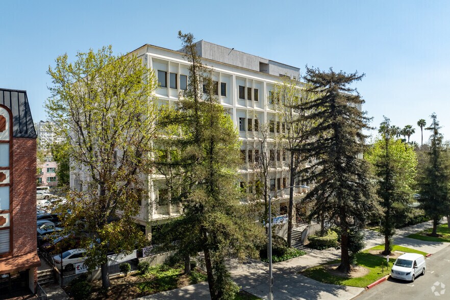 More Photos Of 520 S La Fayette Park Pl, Los Angeles Office For Sale