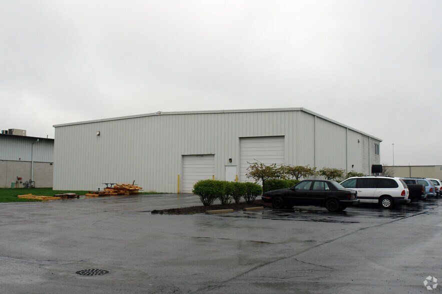 More Photos Of 1044 Hamilton Dr, Holland Manufacturing For Sale