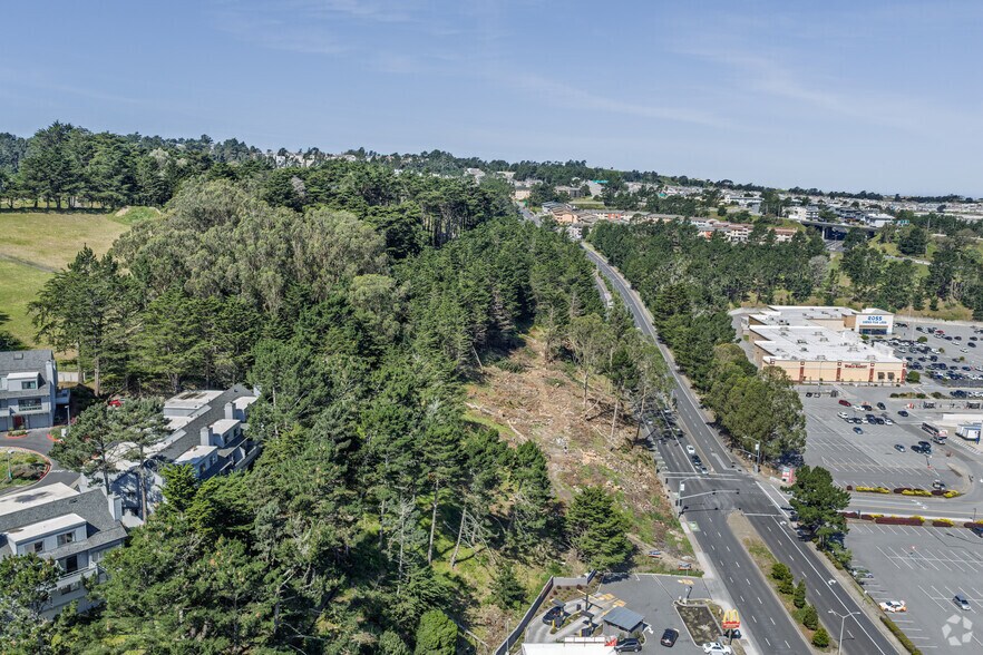 More Photos Of 239 Serramonte Blvd, Daly City Land For Sale