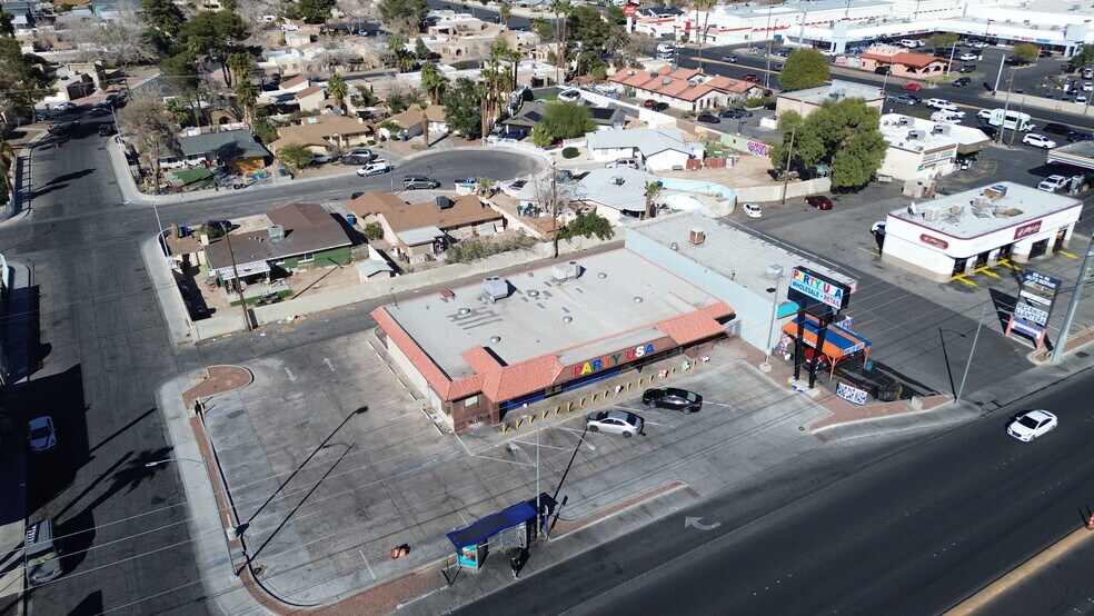 More Photos Of 4300-4301 E Charleston Blvd, Las Vegas Freestanding For Lease